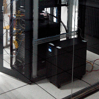 仙游縣職業學校機房后備電源20KVA UPS電源應用案例